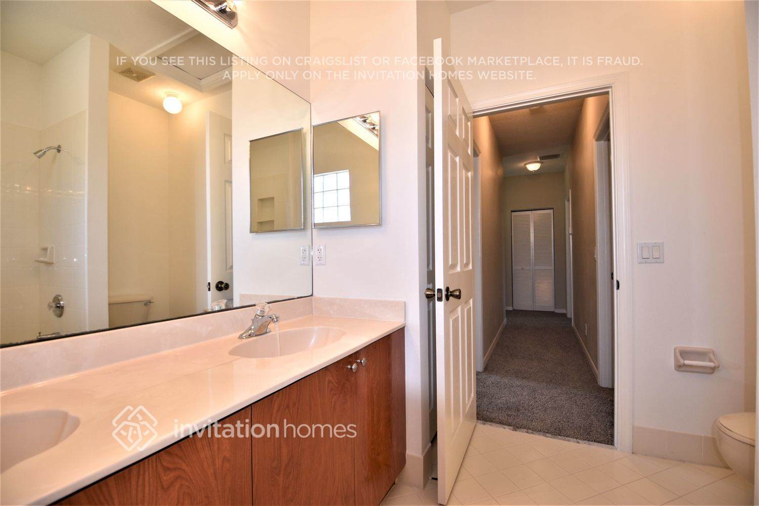 Building Photo - 8739 San Andros