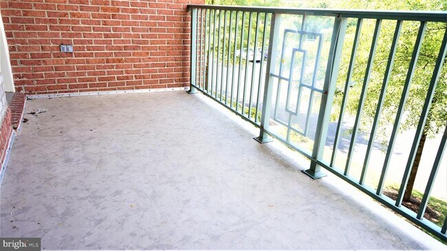 Building Photo - 12195 Abington Hall Pl