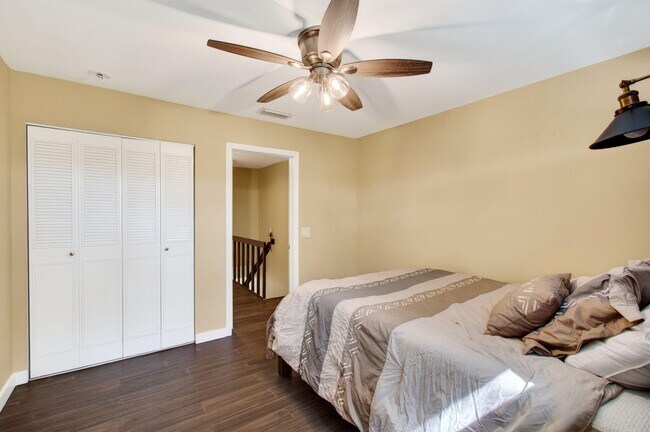 Building Photo - 149 NW 70th St