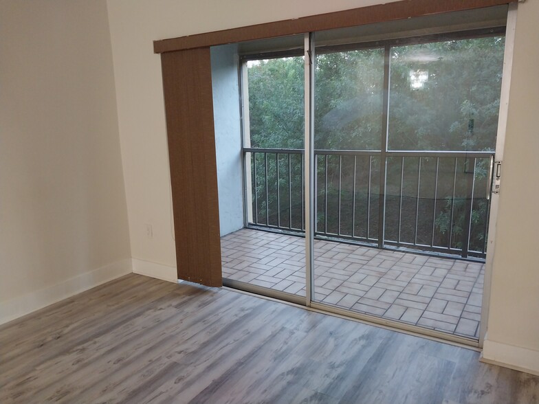 Balcony - 9405 W Flagler St