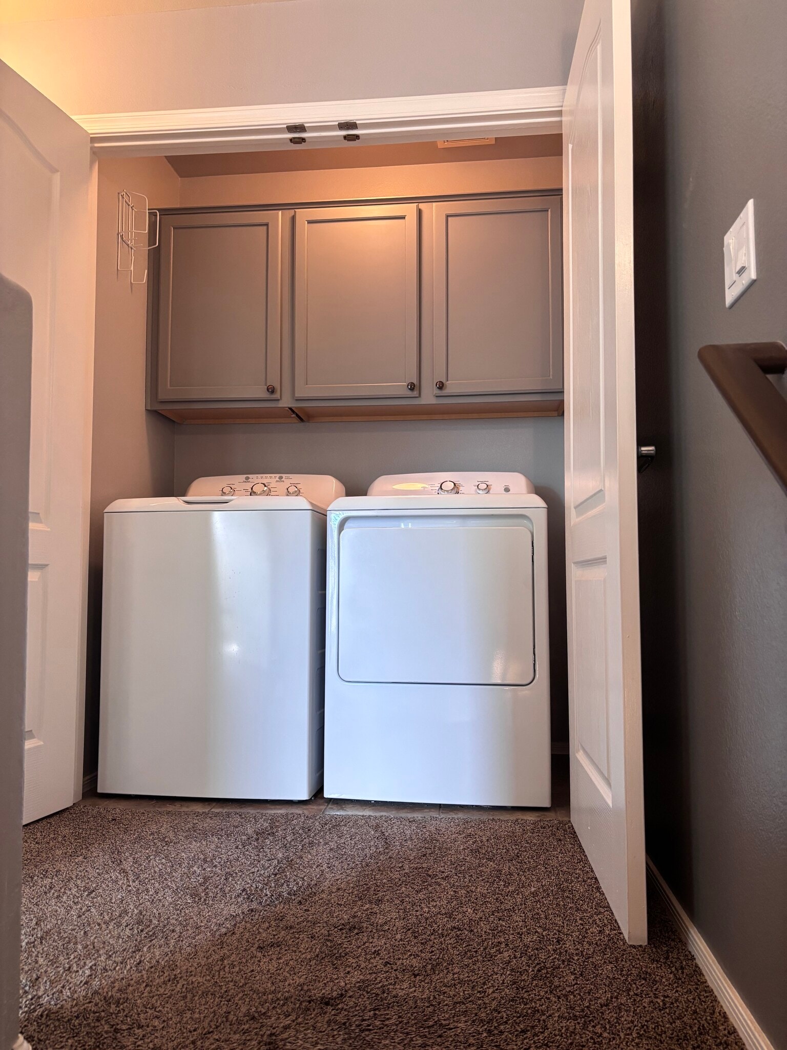 Building Photo - 1350 S Greenfield Rd