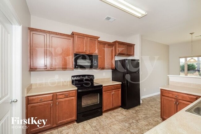 Building Photo - 308 Polo Ct