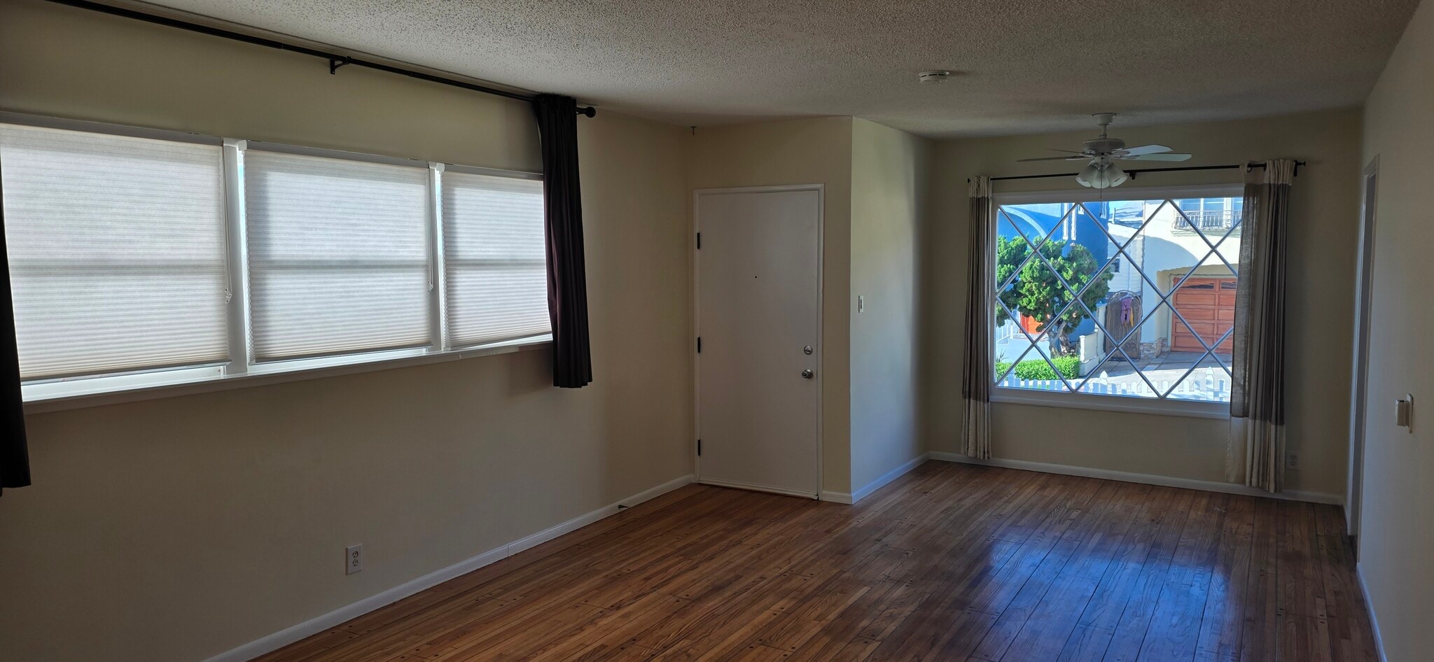 Building Photo - 906 2nd St