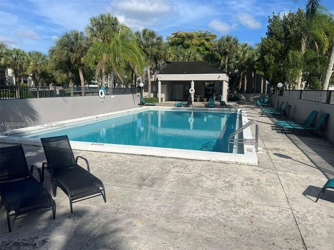 Building Photo - 13240 SW 88th Ln