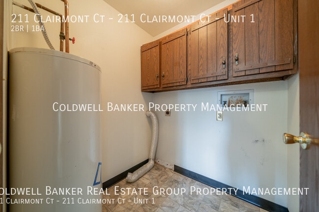 Building Photo - 211 Clairmont Ct