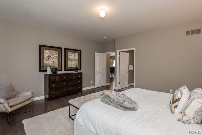 Building Photo - 2708 Brook Hill Ln