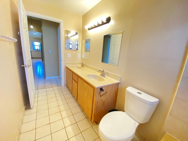 Building Photo - Spacious 3-Bedroom Home with Private Pool ...