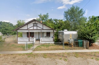 Building Photo - Short Term Rental - 1920's Farmhouse in Lakewood - Month to Month up to 6 Months Only