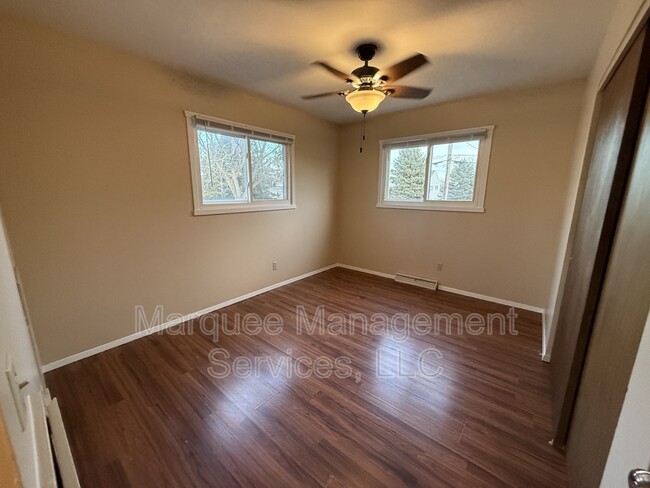 Building Photo - 2717 Victoria Ln