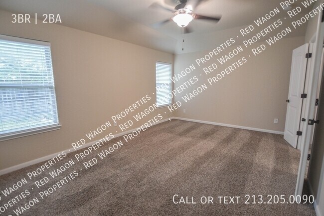 Building Photo - 113 Santa Anita Rd