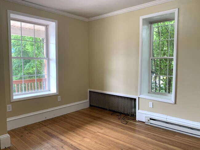 Building Photo - 221 Philadelphia Ave