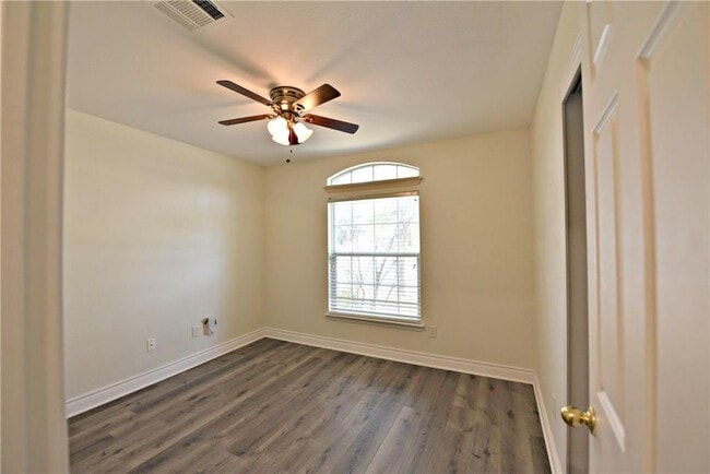 Building Photo - 3665 Spring Canyon Trail