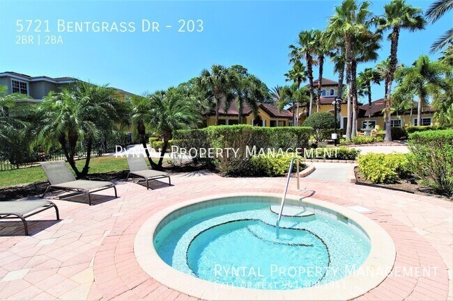 Building Photo - 5721 Bentgrass Dr