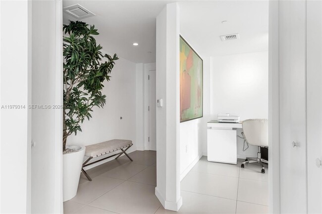 Building Photo - 1300 S Miami Ave