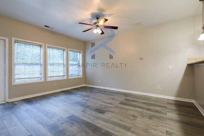 Building Photo - 67 Trailside Cir
