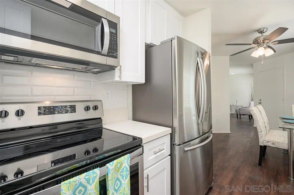 Building Photo - 6735 Amherst St