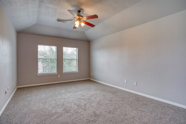 Building Photo - 25127 Florina Ranch Dr