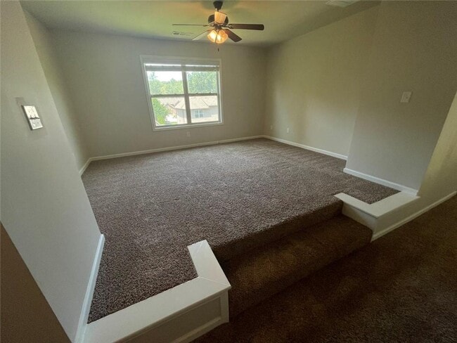 Building Photo - 4810 Haysboro Way