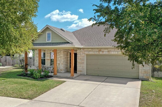 Building Photo - 811 Bedford Ct