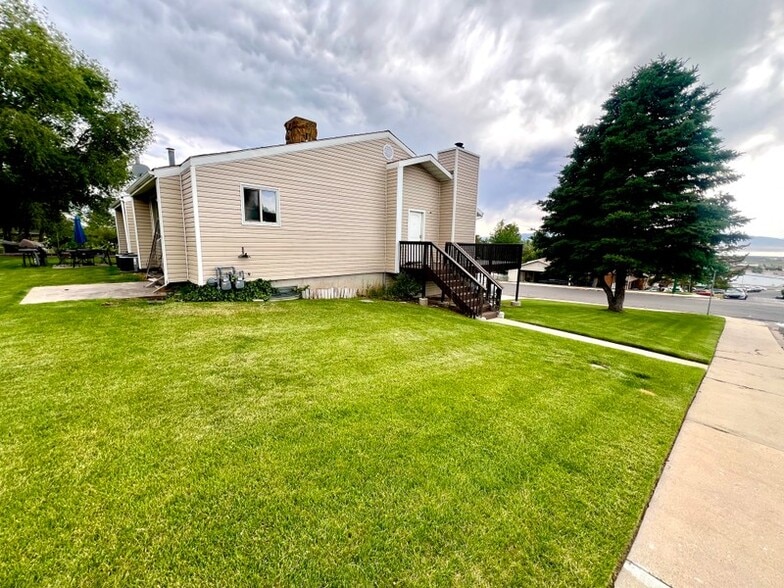 Building Photo - 674 N 1060 W
