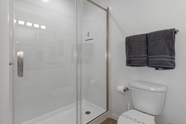 Building Photo - 4800 S Polderland Way