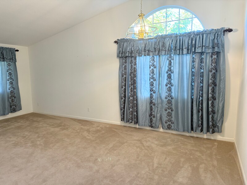 Building Photo - 1168 Fernwood Way