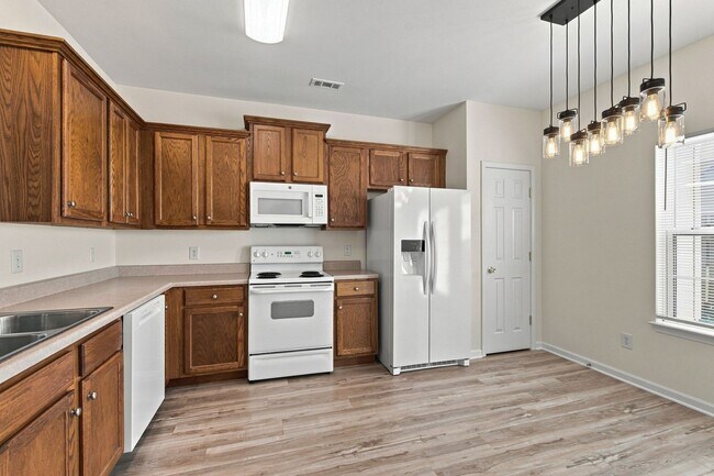 Building Photo - 1101 Downs Blvd