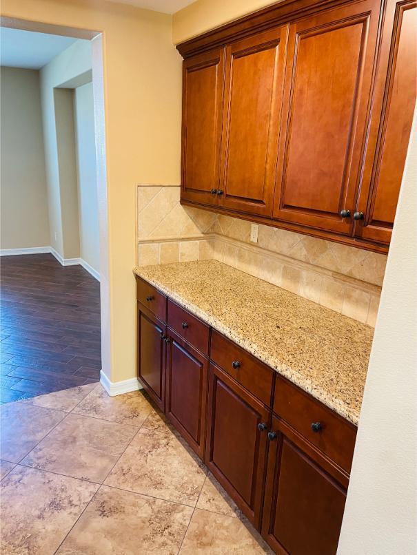 Building Photo - 32391 Alpine Ct