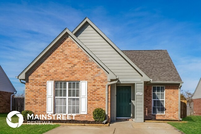 Building Photo - 5677 Kaitlyn Dr W