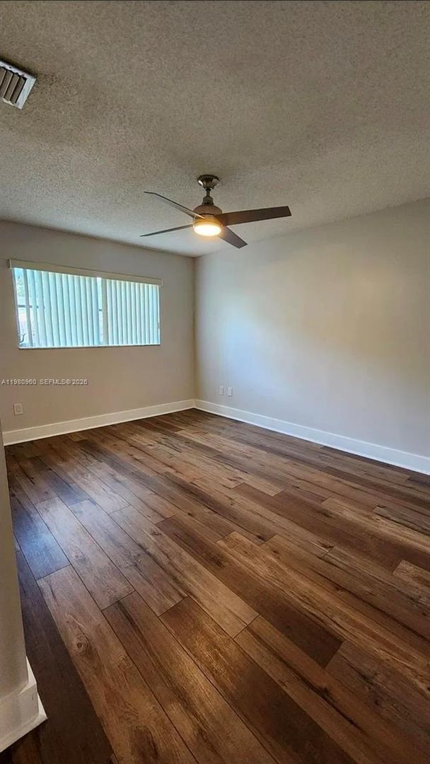 Building Photo - 2511 Hayes St