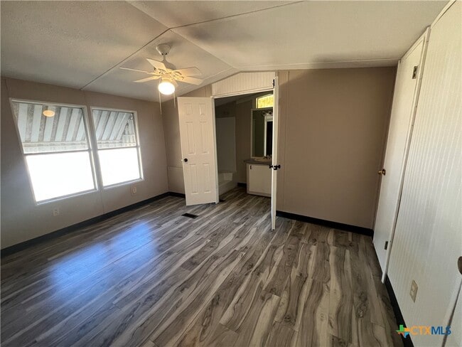 Building Photo - 148 Arthur Ln