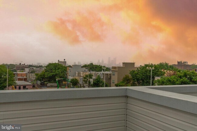 Building Photo - 139 W Huntingdon St