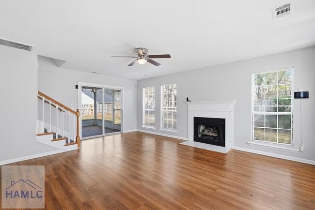 Building Photo - 22 Avocet Way