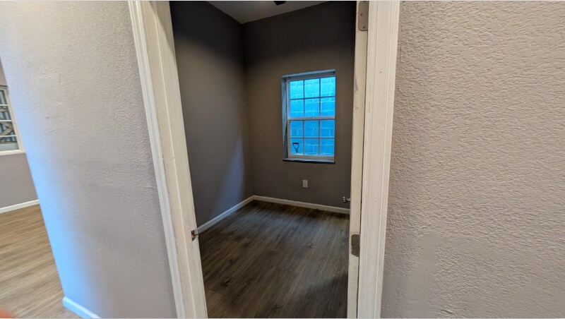 Building Photo - 1235 32nd St