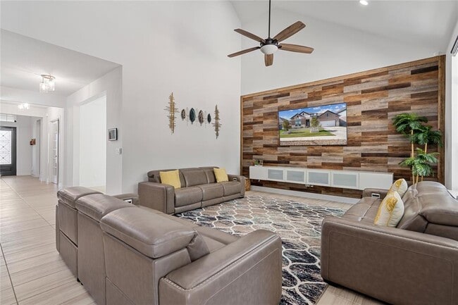 Building Photo - 2413 Choctaw Pl
