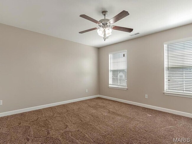 Building Photo - 7010 Monaco Dr