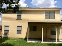 Primary Photo - 16115 Catbird Ct