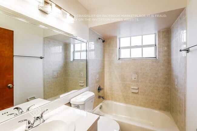 Building Photo - 15400 SW 59th St