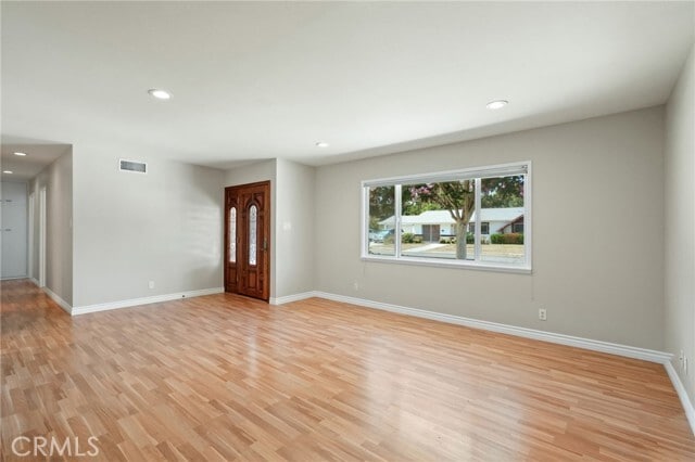 Building Photo - 3534 Hearst Dr