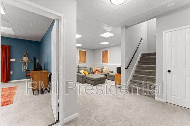 Building Photo - 1809 Winding Way