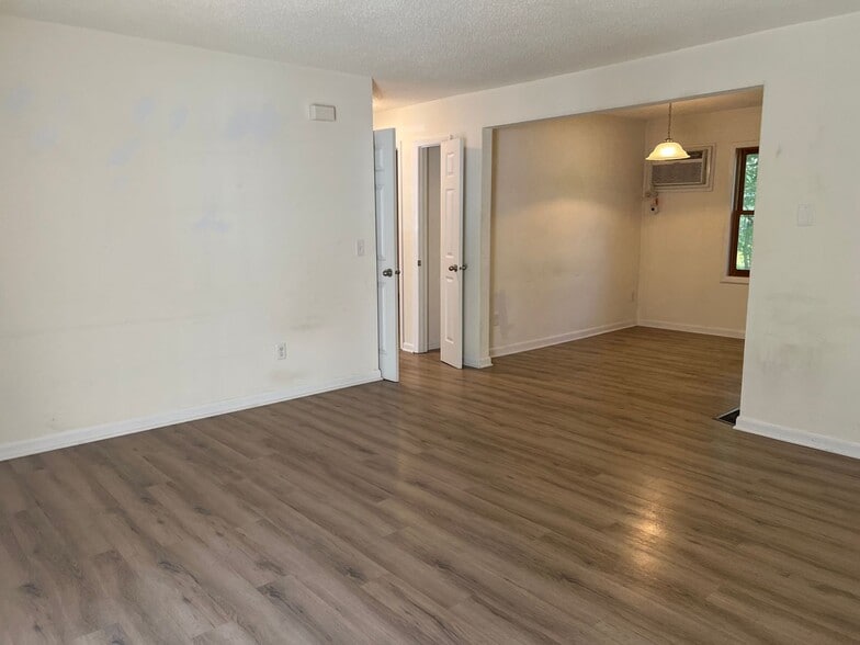 Interior Photo - The Residence at Fort Hunter