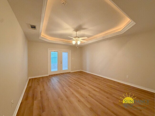 Building Photo - Updated 3BR Home in Gated Bridgeport Colony Near Hurlburt & Eglin AFB!