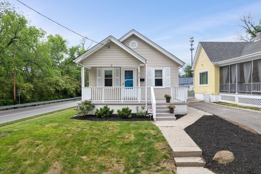 Building Photo - 6717 E Ledge St