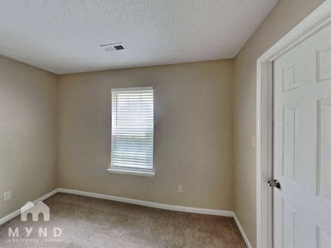 Building Photo - 7307 Preakness Stakes Ln