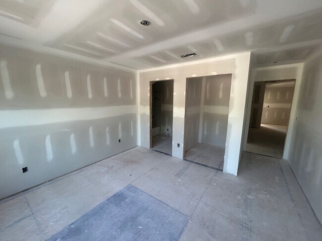 Building Photo - 1111 Tree Street