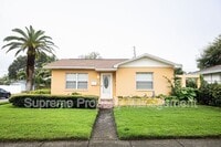 Building Photo - 1300 13th Ave S