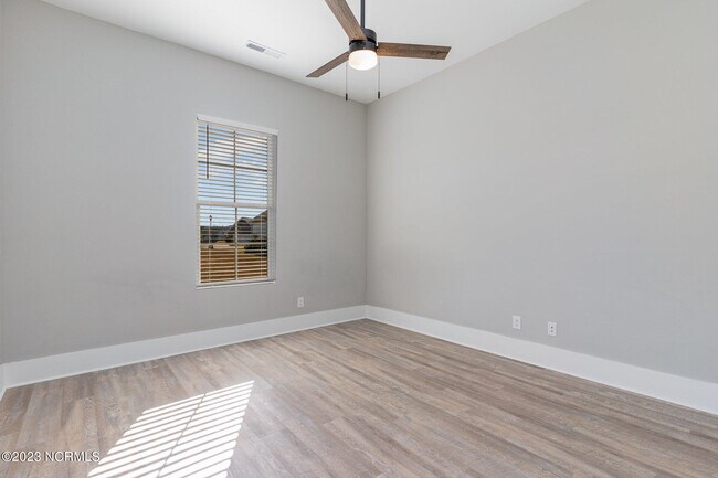 Building Photo - 2108 Stonecrest Dr NW