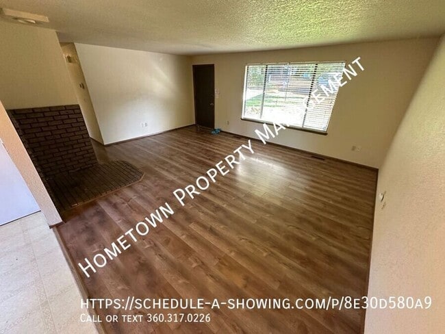 Building Photo - 6707 36th Ave SE