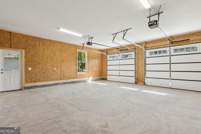 Building Photo - 103 Maybird Dr