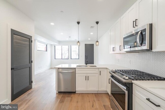 Building Photo - 3222 Turner St